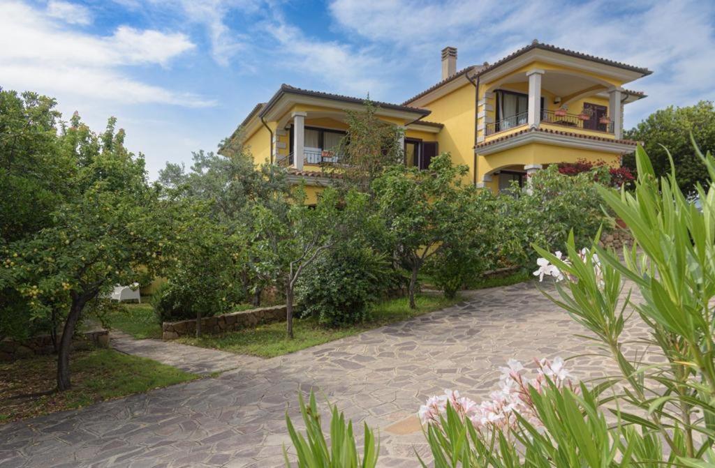 Residence Agrifoglio Monte Petrosu Exteriér fotografie